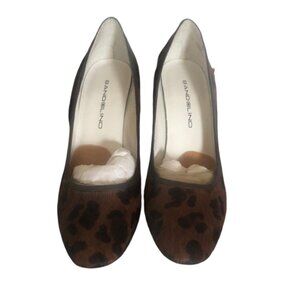 Bandolino Brown Heels with Elegant Design